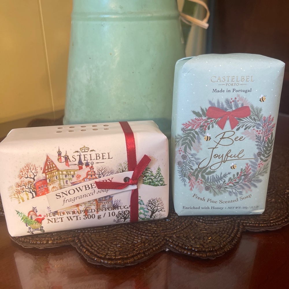 Holiday soap